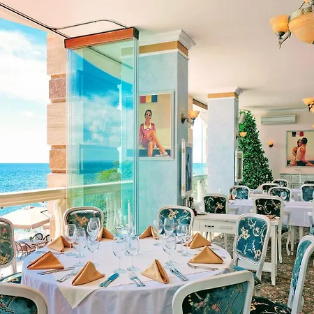 Lovely Nest With Glass Veranda شقة *