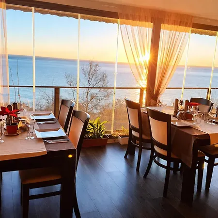 Lovely Nest With Glass Veranda Apartment Varna