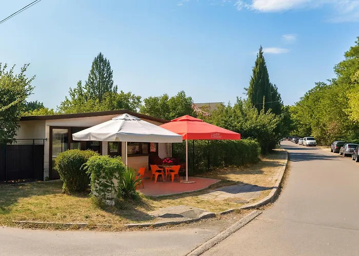 Lovely Nest With Glass Veranda Varna